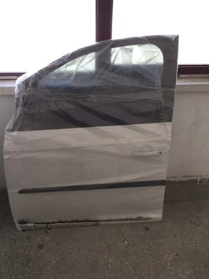 volkswagen caddy 2014-2016 çıkma yedek sol ön kapı